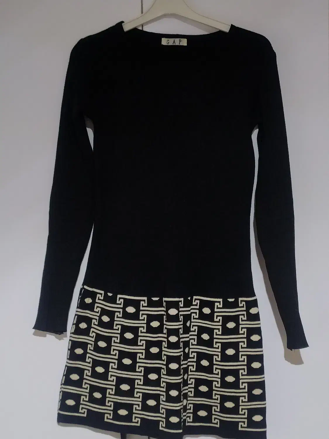 بافت GAP|لباس|صدرا-فارس, فاز ۱|دیوار