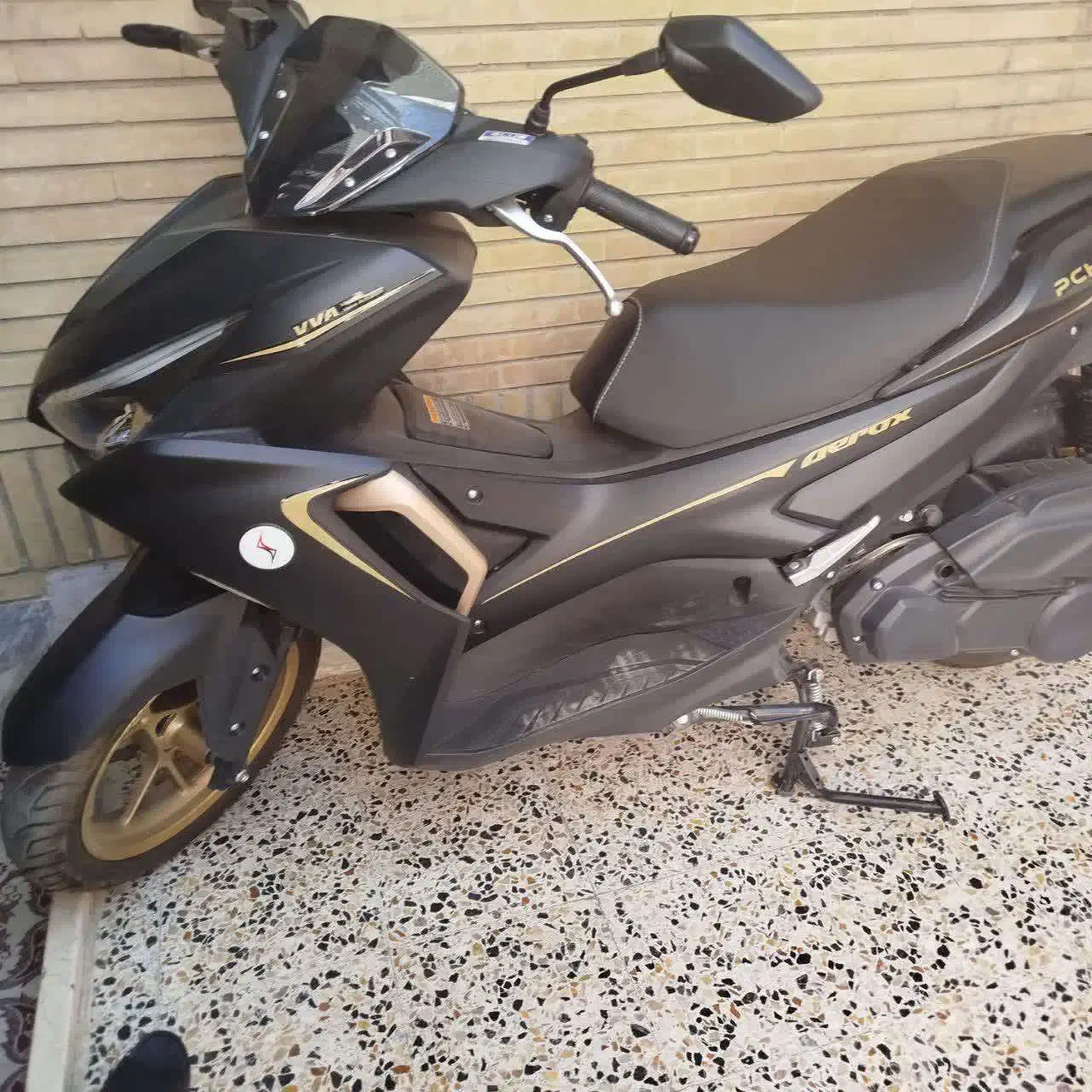 درحد نو|موتورسیکلت|خمینی‌شهر, |دیوار