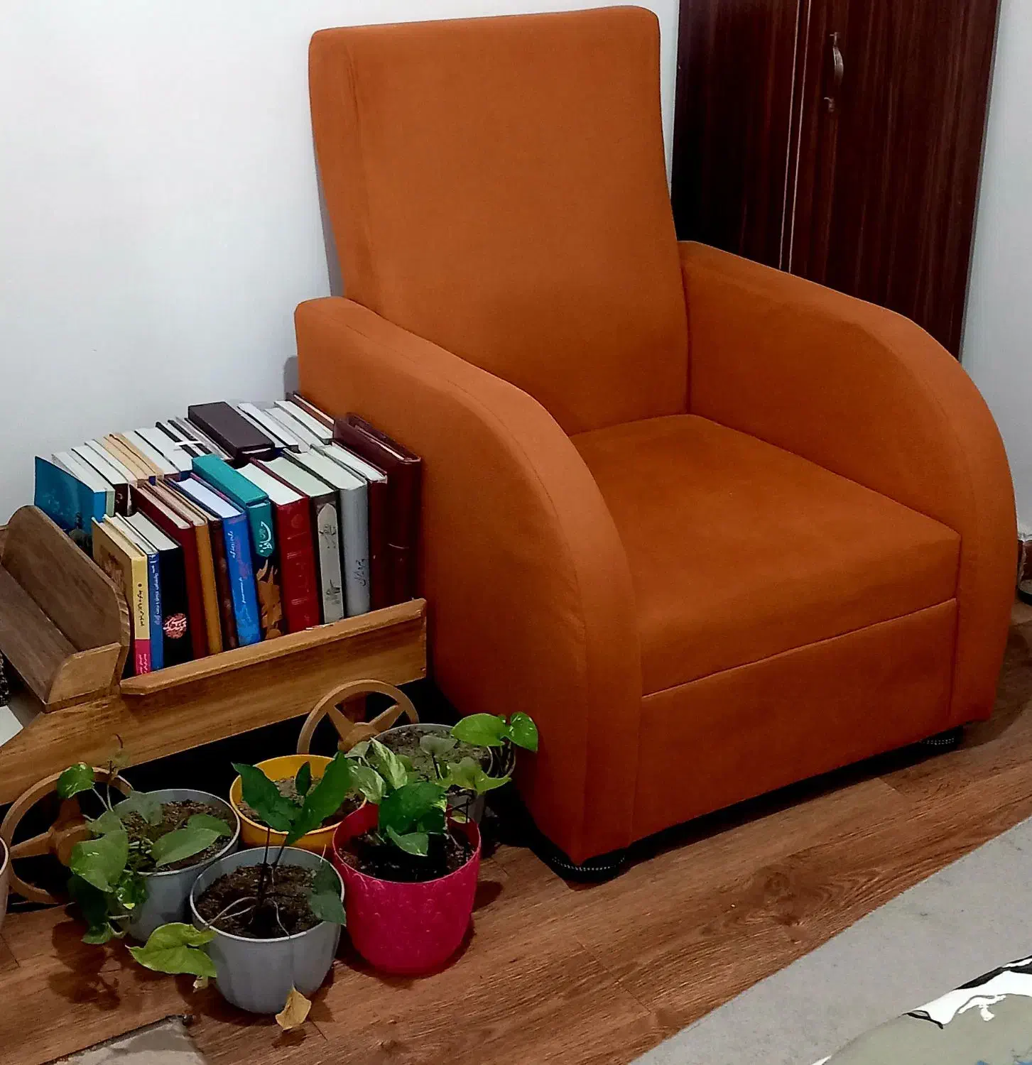 مبل تک یا راحتی یک‌نفره|مبلمان اداری|کرج, گلشهر|دیوار