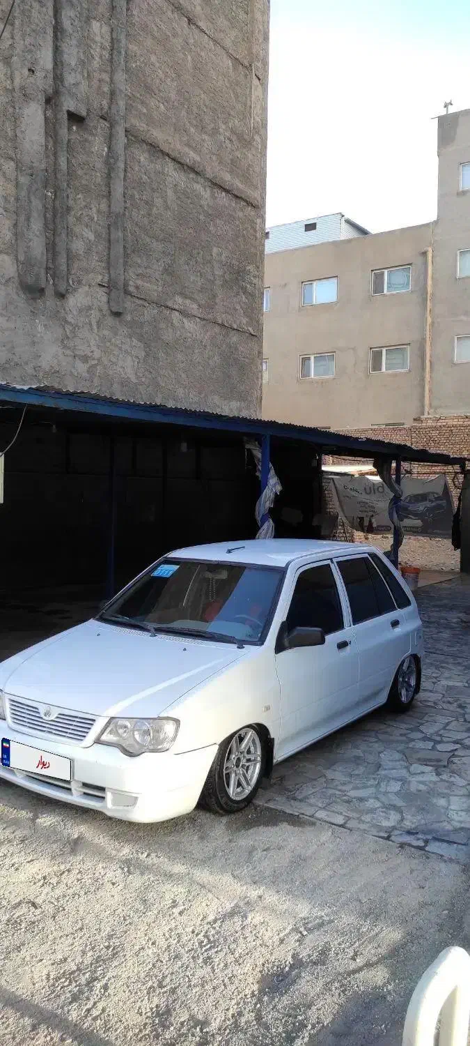 111 مدل 90|خودرو سواری و وانت|بیرجند, |دیوار