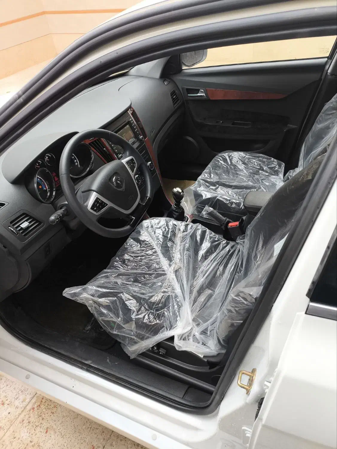 دنا ۶ دنده معمولی|خودرو سواری و وانت|رشت, گلسار|دیوار