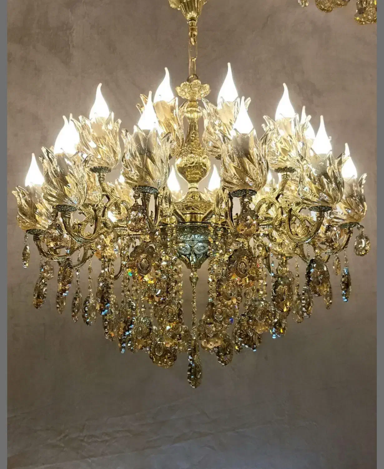 لوستر ۱۵شاخه ۳۰لامپ|لوستر و چراغ آویز|کرمانشاه, |دیوار