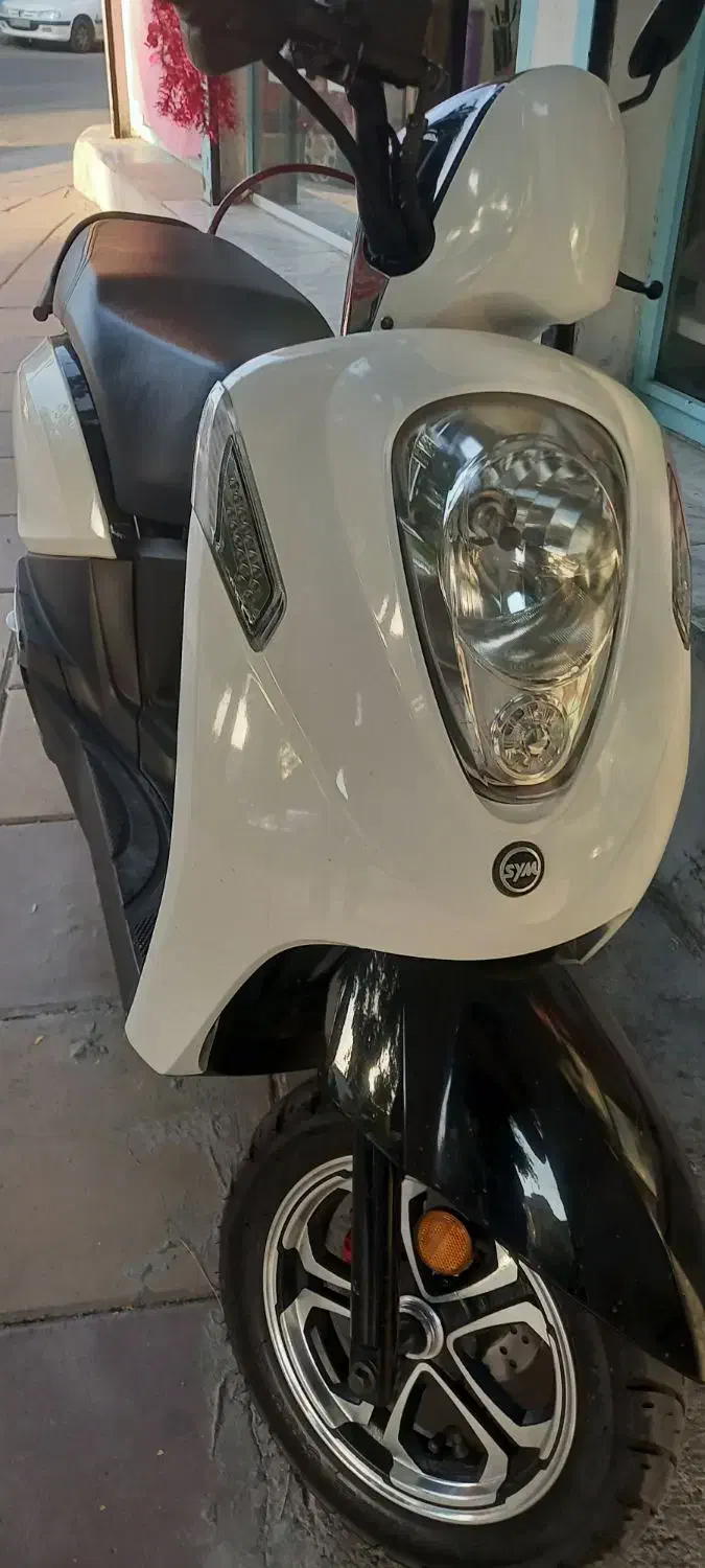 موتورسیکلت برقی برند sym تایلند|موتورسیکلت|کرج, شاهین‌ویلا|دیوار