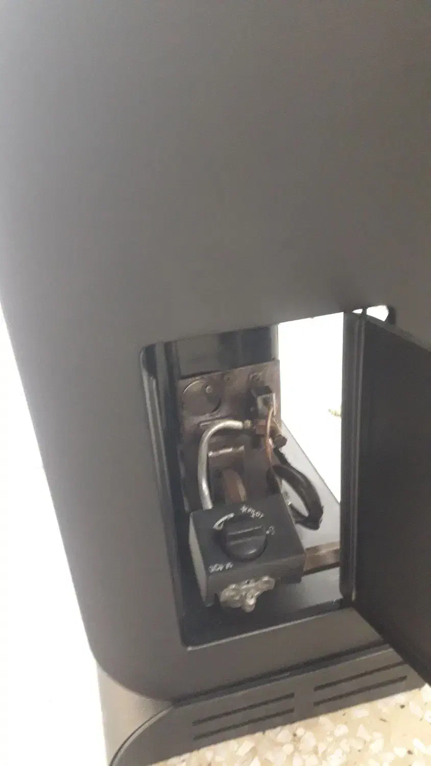 بخاری مدل آزمایش کاملا در حد نو|بخاری، هیتر، شومینه|قائم‌شهر, |دیوار