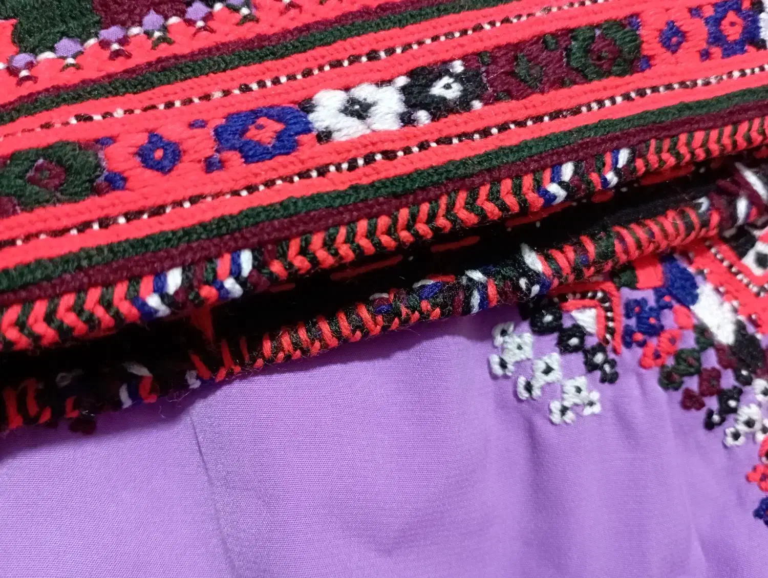 دوخت سرپاگ پذیرفته میشود|لباس|چابهار, |دیوار