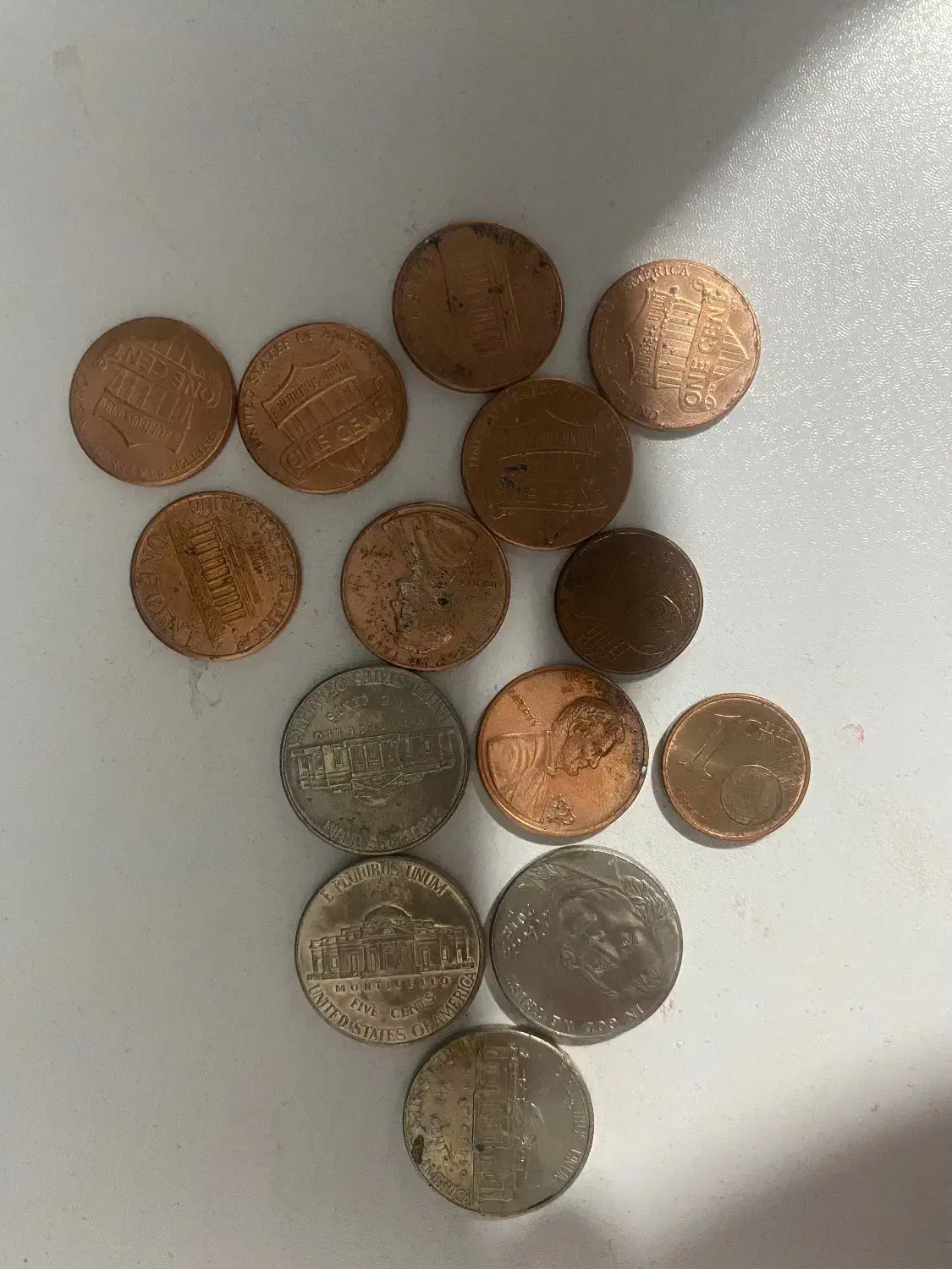 سکه های ۱ و پنج سنت|کلکسیون سکه، تمبر، اسکناس|هشتگرد, هشتگرد قدیم|دیوار