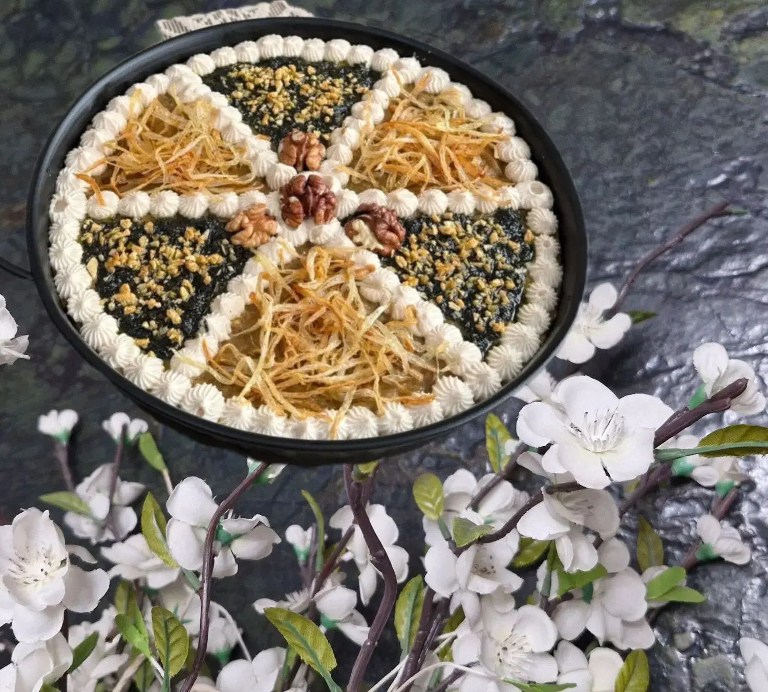 فینگرفود و مزه|خدمات پذیرایی، مراسم|پرند, فاز ۳|دیوار