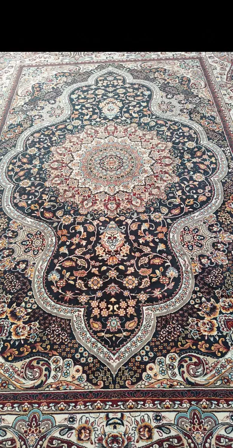 فرش|فرش|نیشابور, شهید بهشتی|دیوار