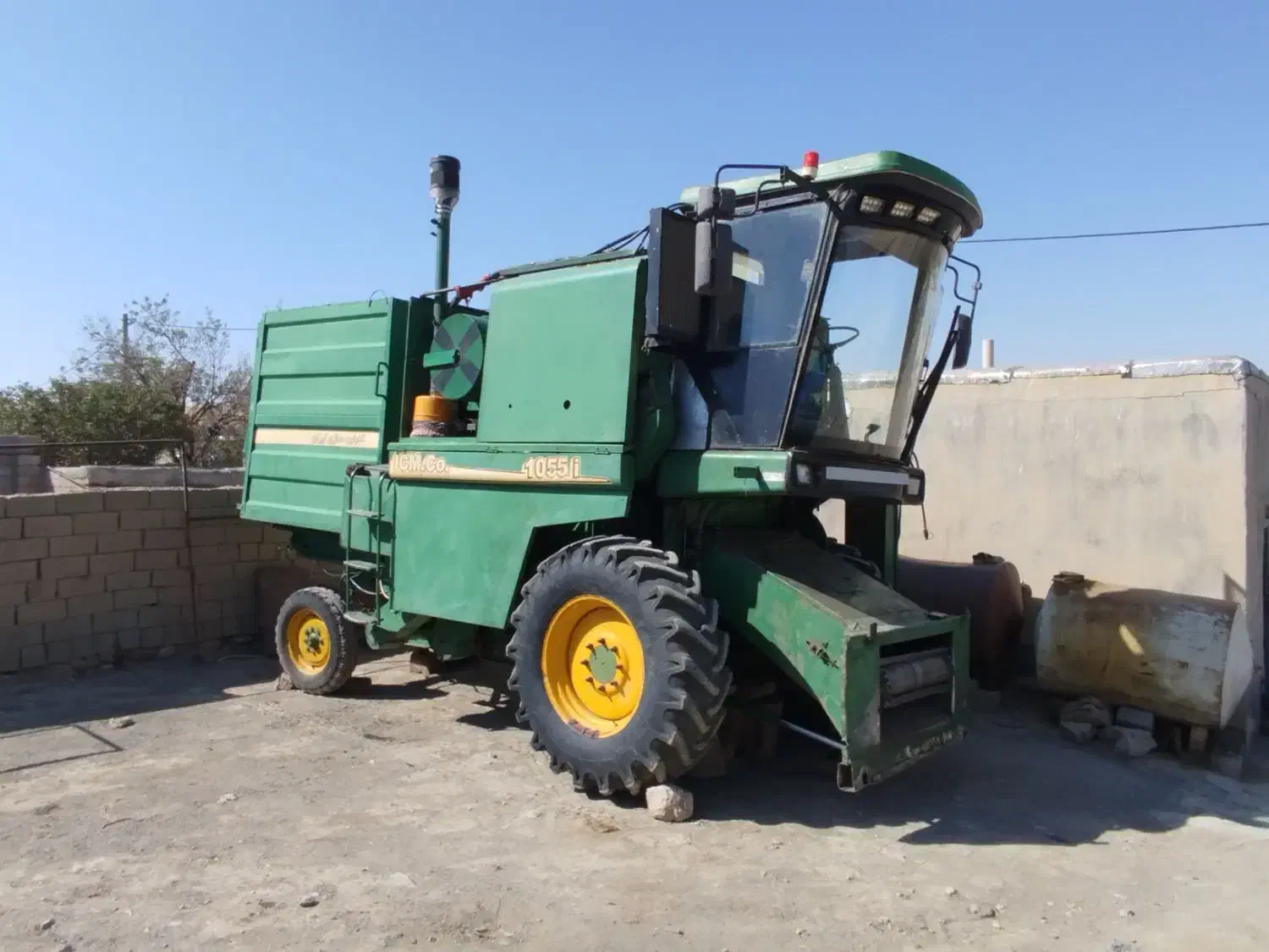 کمباین جاندیر مدل ۸۰هزار  موتور مشکی|خودرو سنگین|لیلان, |دیوار