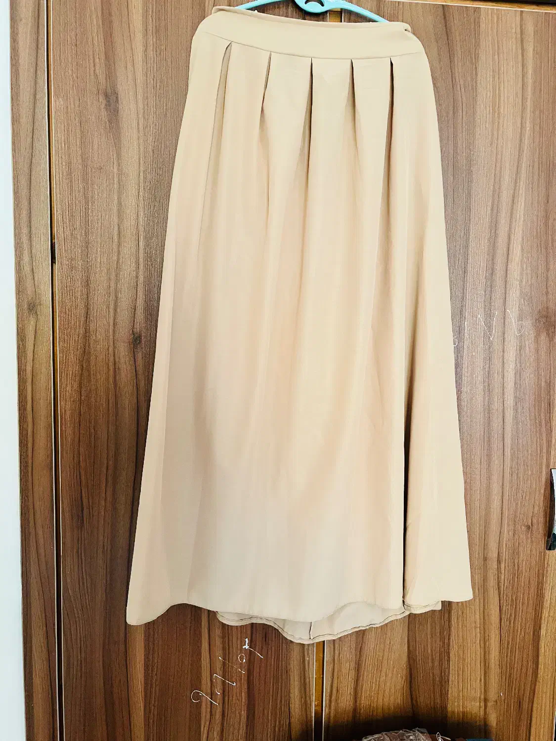 لباس|لباس|بوشهر, |دیوار