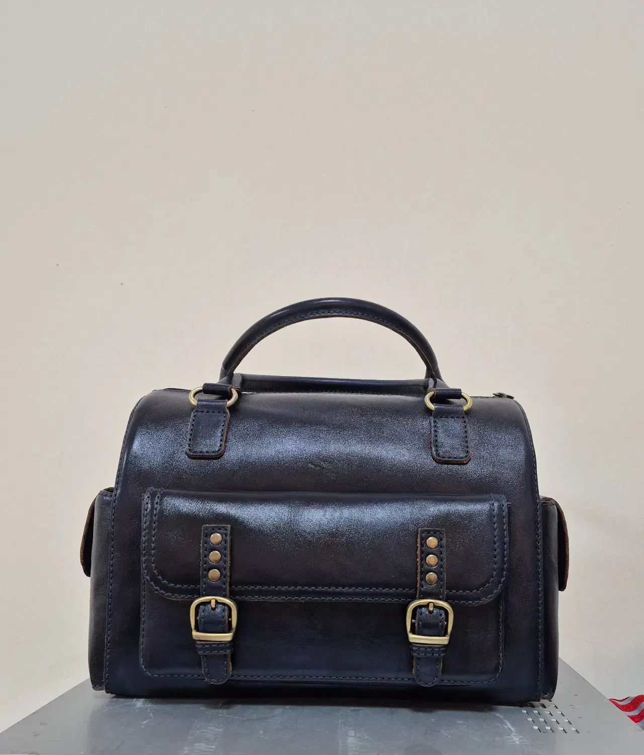 کیف چرم طبیعی دست دوز|کیف، کفش، کمربند|اصفهان, دانشگاه اصفهان|دیوار