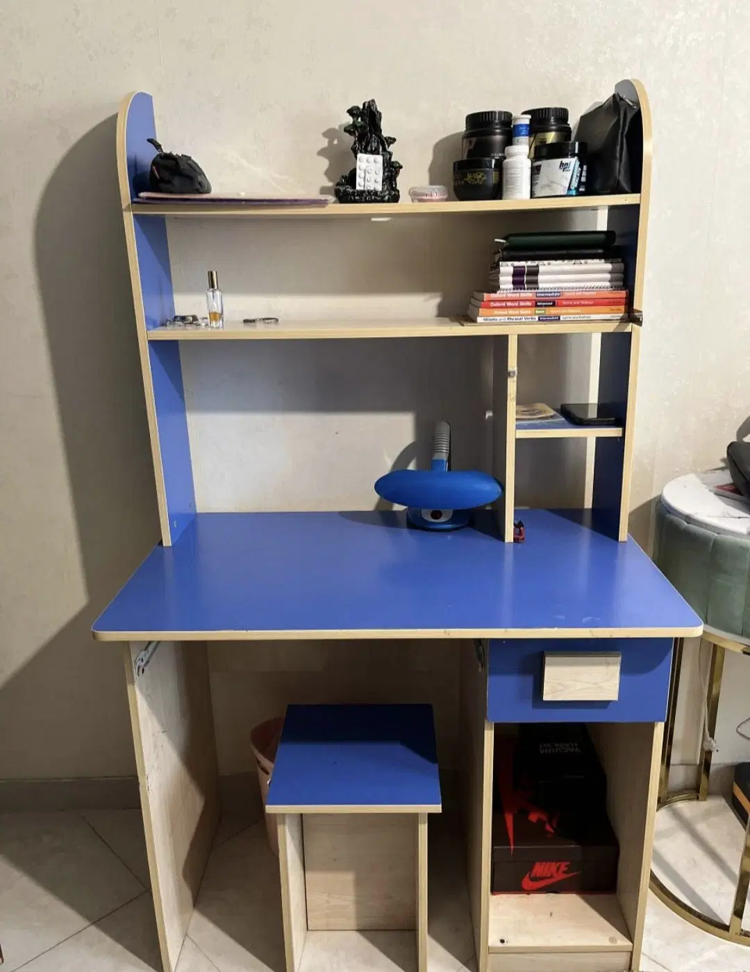 تخت|تخت و سرویس خواب|رشت, دیلمان|دیوار