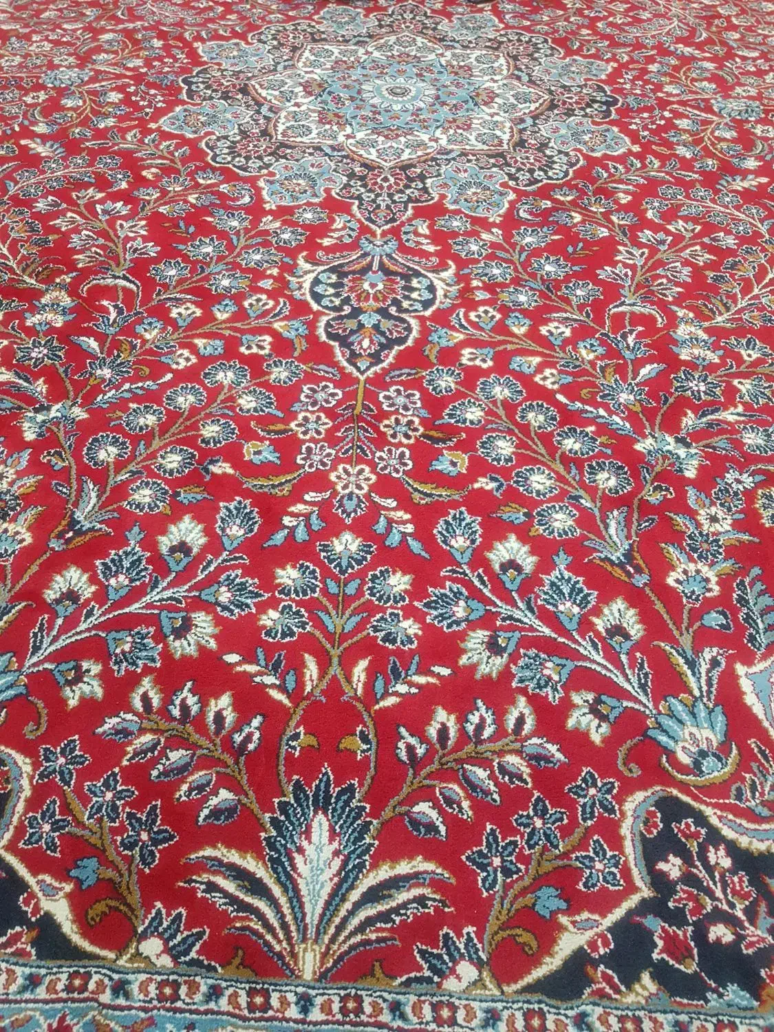 فرش تمیز و سالم بدون زدگی و پادگی|فرش|تربت جام, جامرود|دیوار