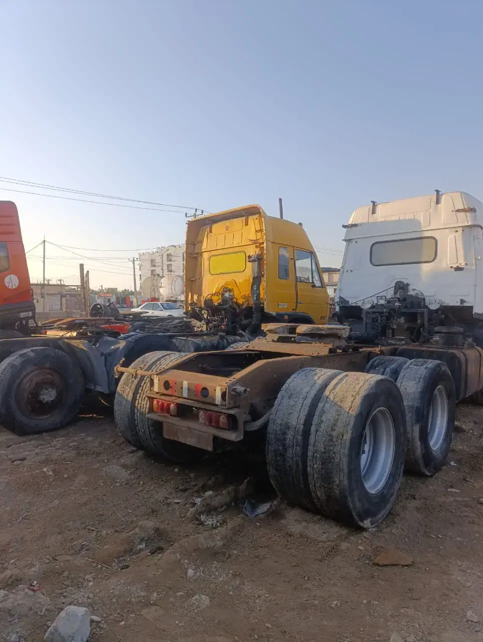 دوعدد تی سیصد|خودرو سنگین|کارون, |دیوار