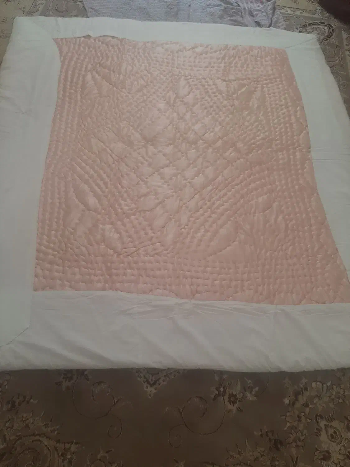 لحاف دو نفره نو|رختخواب، بالش، پتو|ساوه, |دیوار