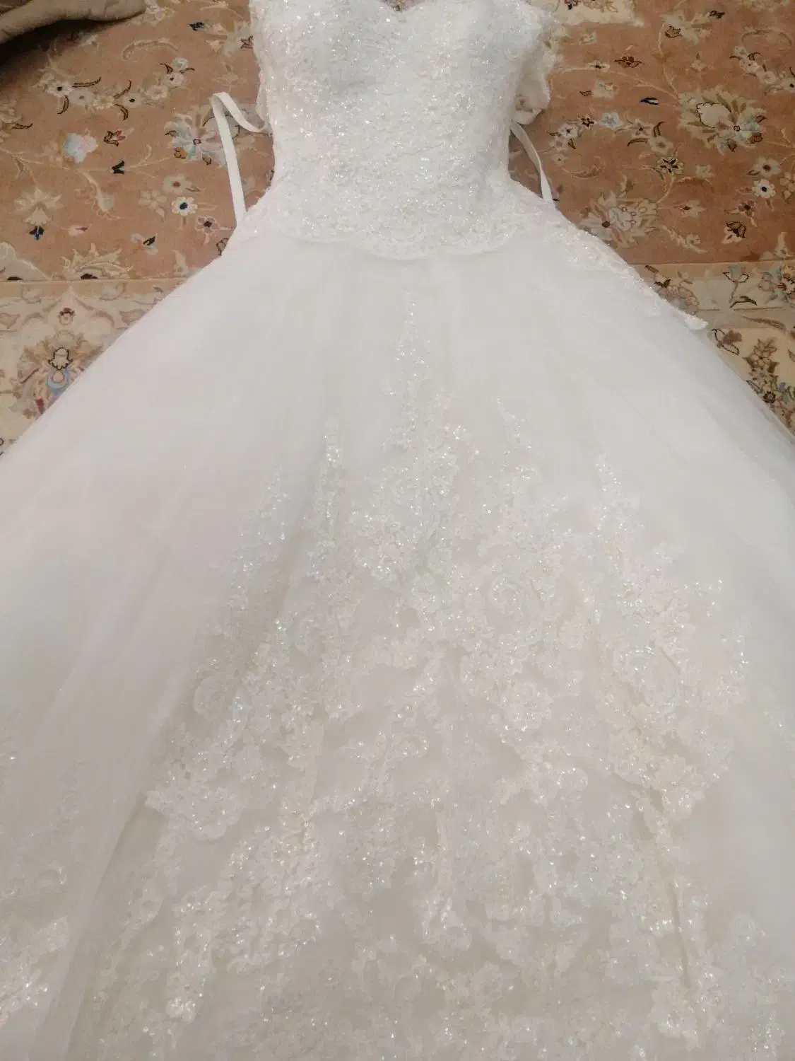 از سایز 38 تا 42 میخوره از مزون تام محل میباشد|لباس|تهران, پرستار|دیوار