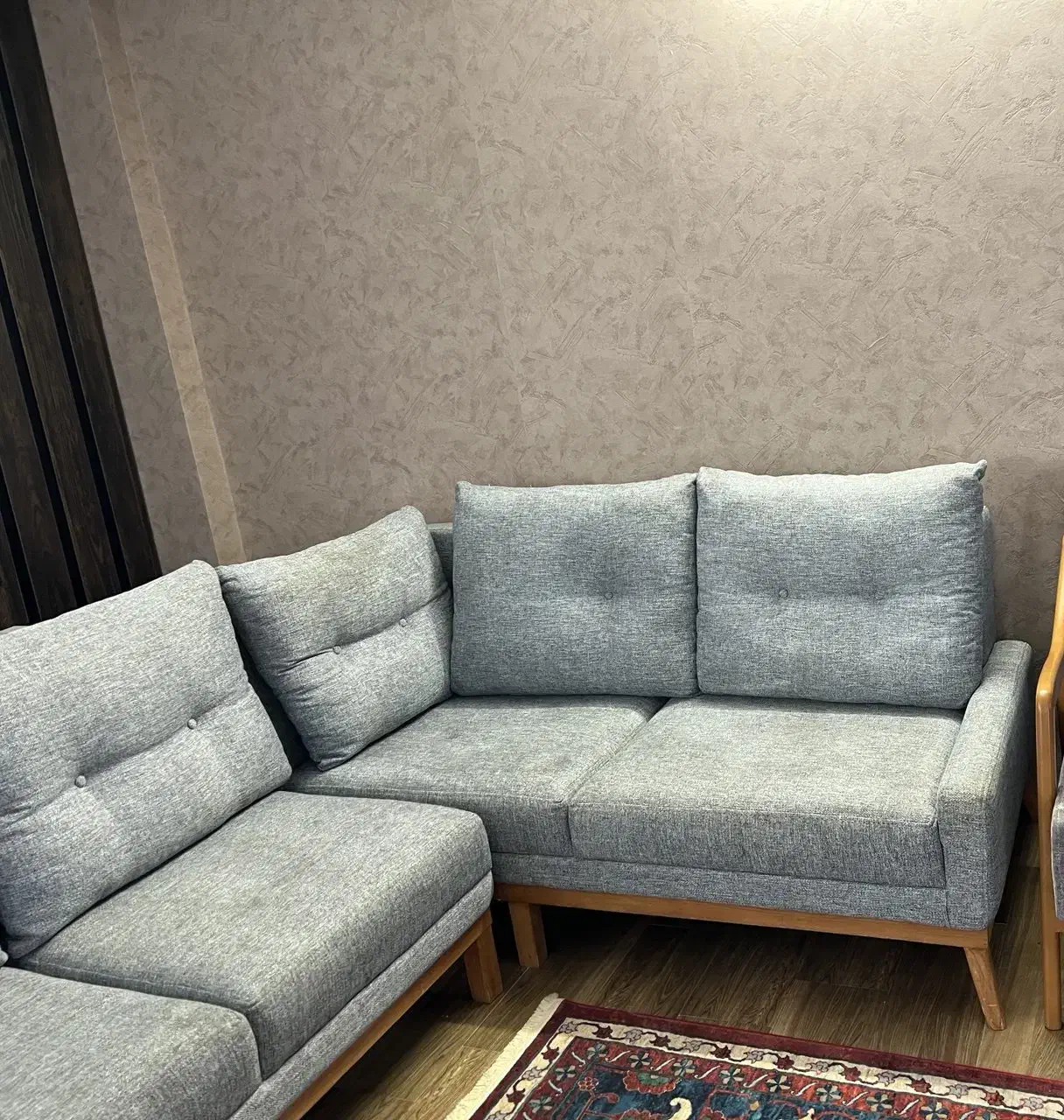 مبل ال راحتی چوبی، پارچهای، کاملاً سالم|مبلمان خانگی و میز عسلی|بجنورد, |دیوار