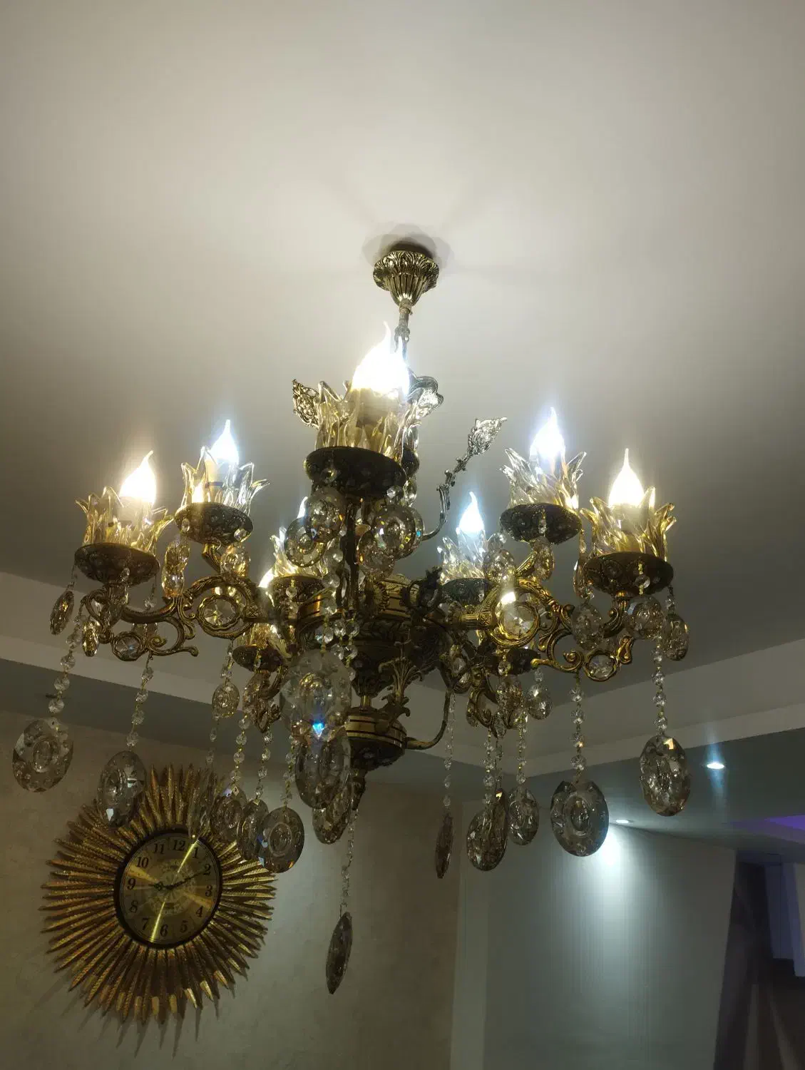 لوستربرنزدرحدنو10شاخه|لوستر و چراغ آویز|میانه, |دیوار