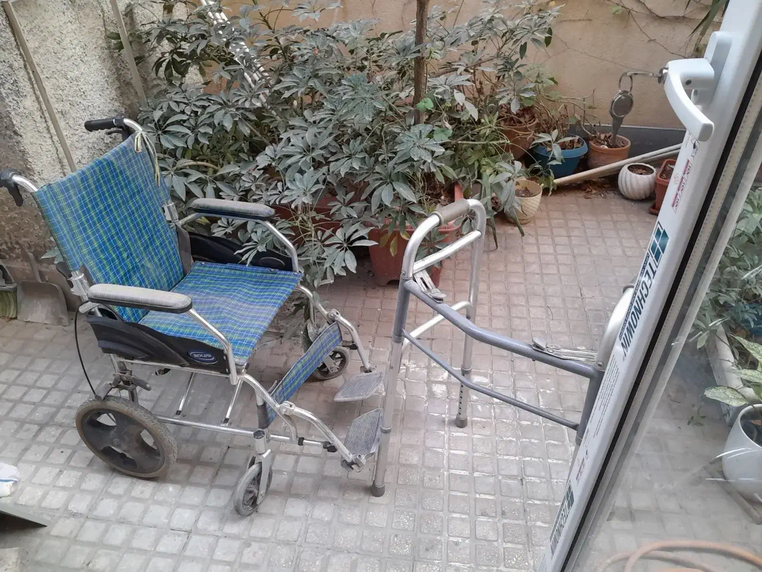 فروش ویلچر وارداتی و واکر|آرایشی، بهداشتی، درمانی|تهران, سلسبیل شمالی|دیوار