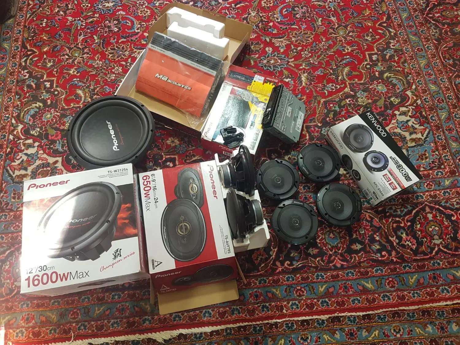 سیستم صوتی ماشین در حد نو و آکبند|قطعات یدکی و لوازم جانبی|مرند, |دیوار