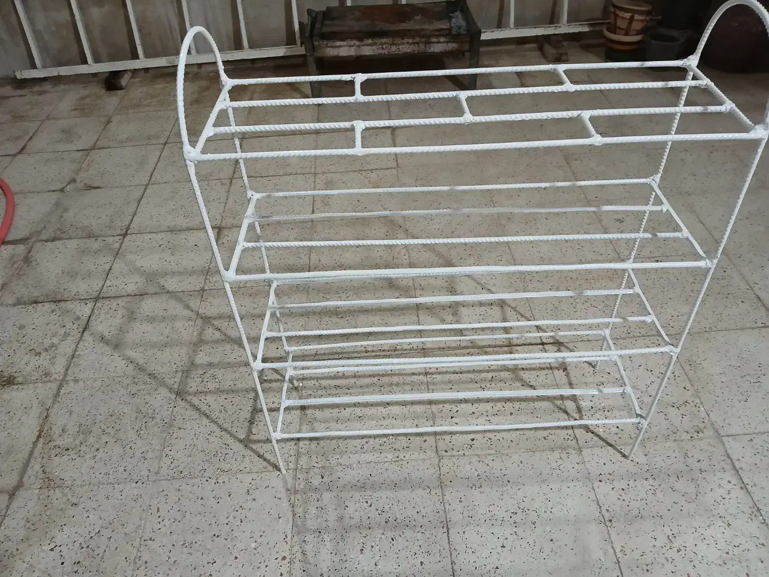 باسلام جا کفشی دست ساز رنگ شدش و اون یکی رنگ نشده|جاکفشی، کمد، دراور|مسجد سلیمان, |دیوار