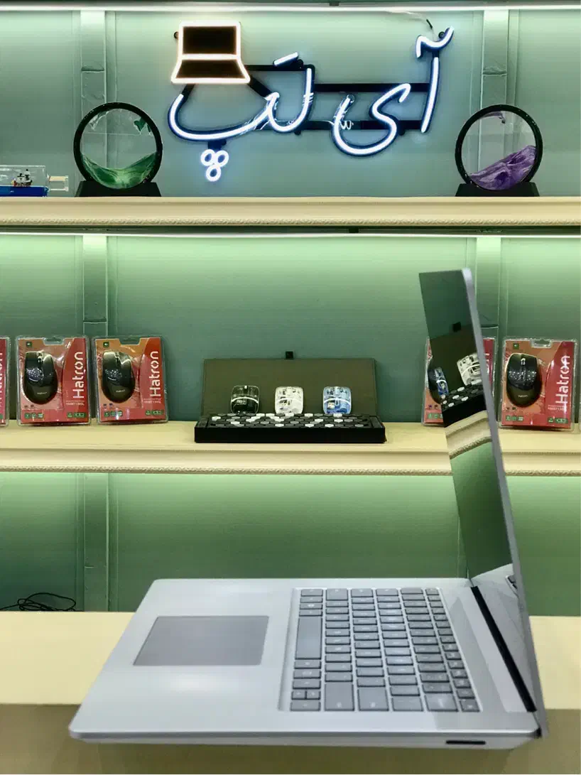 سرفیس لپتاپ ۴ صفحه ۱۵ اینچی|رایانه همراه|قم, صفائیه|دیوار