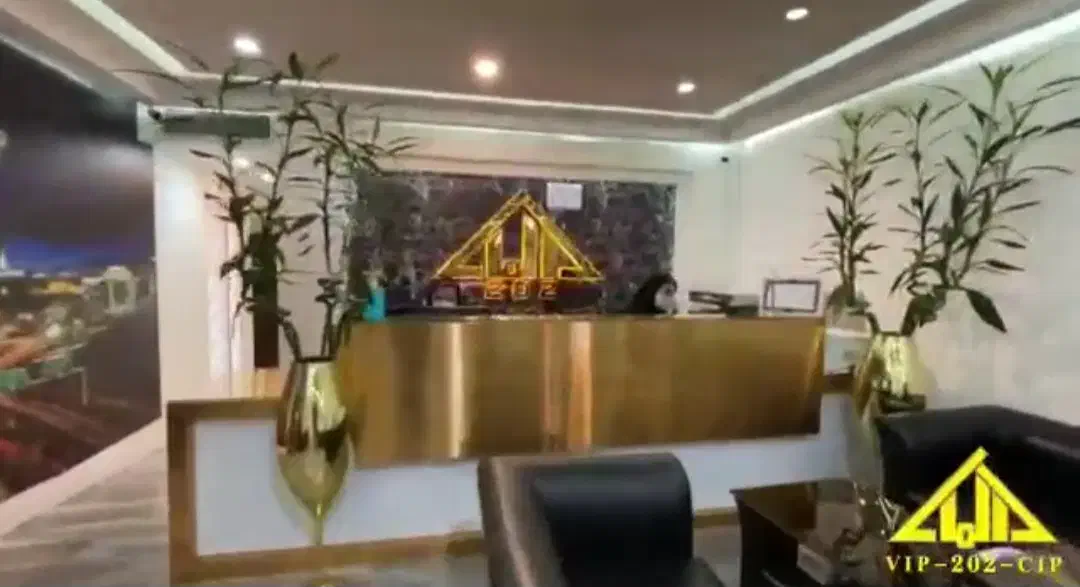 استخدام مشاور املاک|استخدام بازاریابی و فروش|تهران, یوسف‌آباد|دیوار