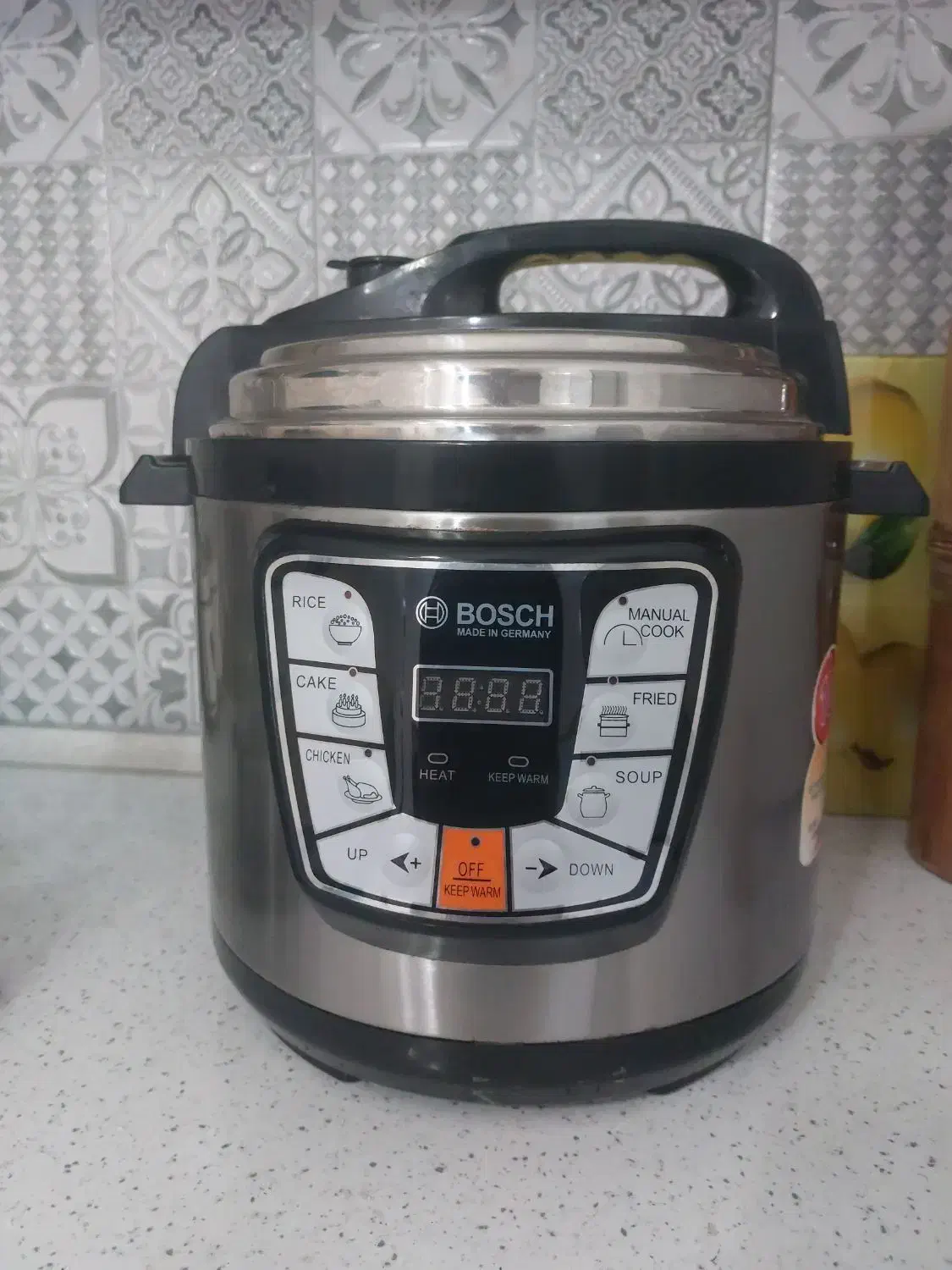 جارو برقی و زودپز برقی|جاروبرقی، جارو شارژی، بخارشو|بندرعباس, |دیوار