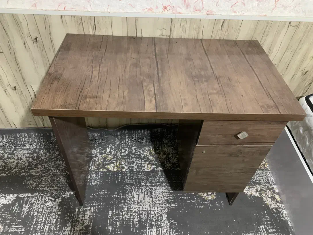 میزتحریر|میز تحریر و کامپیوتر|کاشمر, |دیوار