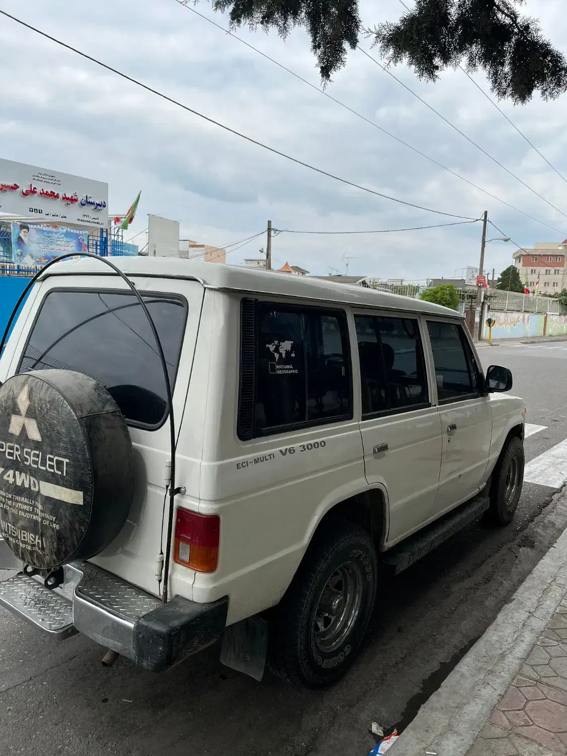 پاجیرو ۴ درب ۴ سیلندر|خودرو کلاسیک|بابل, |دیوار