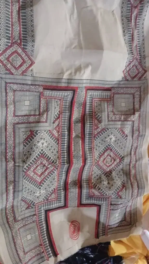 چرخ خیاطی دنبال دوچگر زی استین|لوازم خیاطی و بافتنی|بندرلنگه, |دیوار