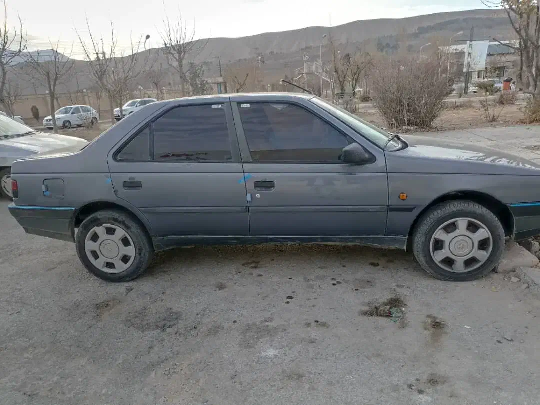 پژو 405 بدون رنگ معاوضه با وانت پراید|خودرو سواری و وانت|فیروزکوه, |دیوار