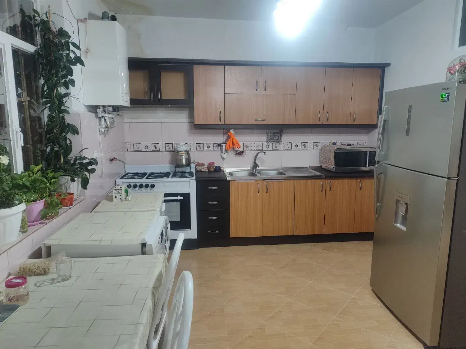 کابینت در حد نو با هود وسینک|مصالح و تجهیزات ساختمان|مشهد, شهرک لشکر (شهرک غرب)|دیوار