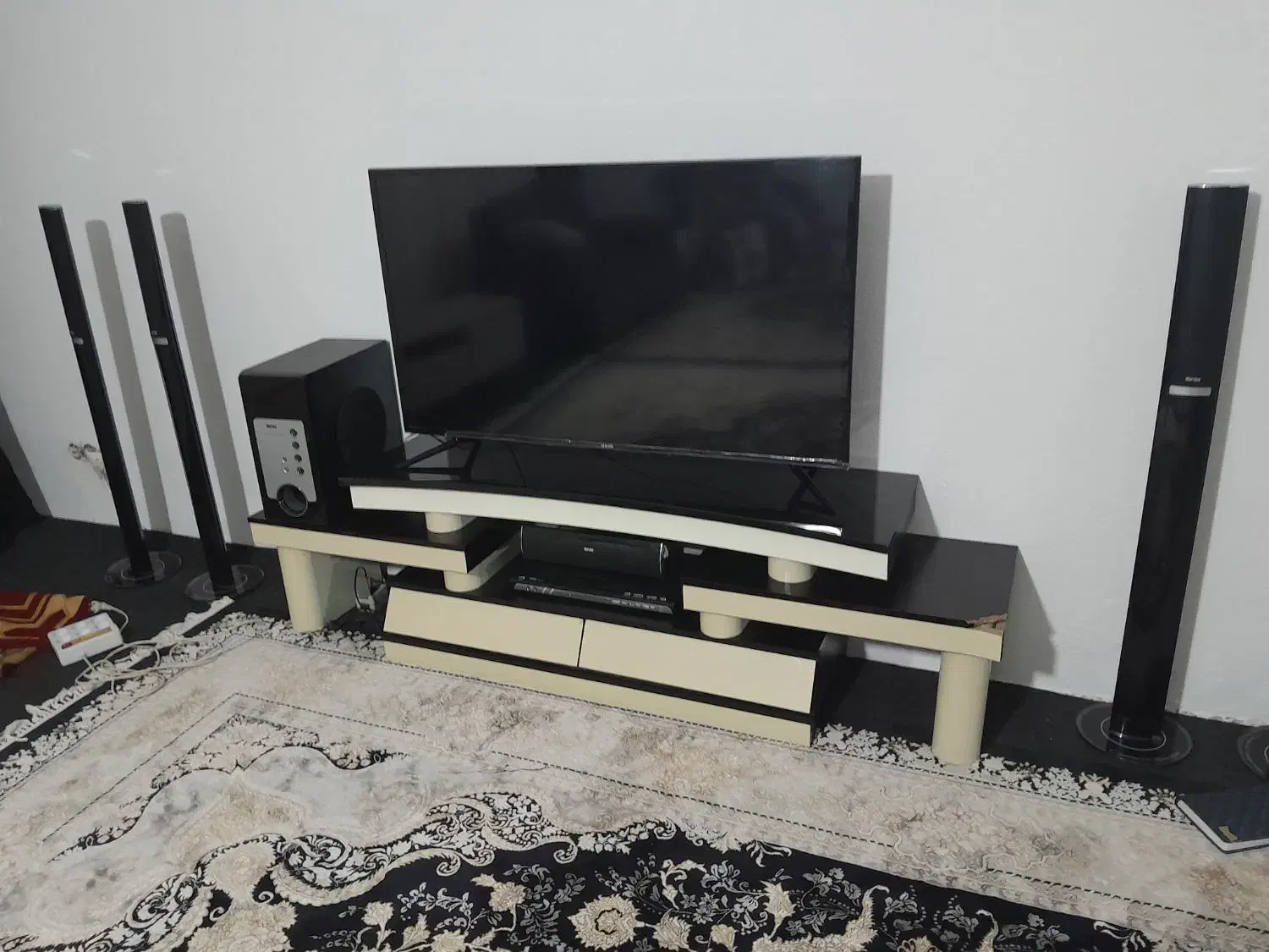 میزتلوزیون۴تیکه۲کشوداره|میز تلویزیون|پاکدشت, پاکدشت (مامازند)|دیوار