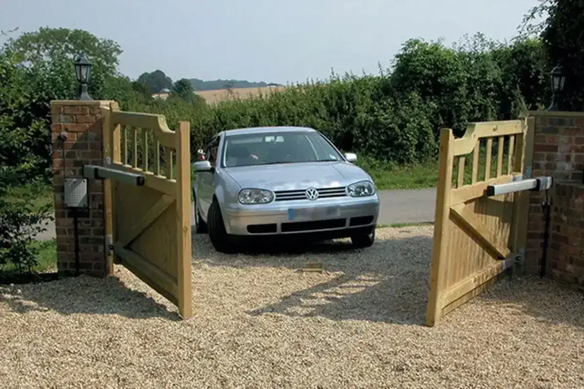 بازوهای جکی مدل یوتاب taba ایرانی مخصوص در سبک درب|مصالح و تجهیزات ساختمان|مشهد, تربیت (صدف)|دیوار