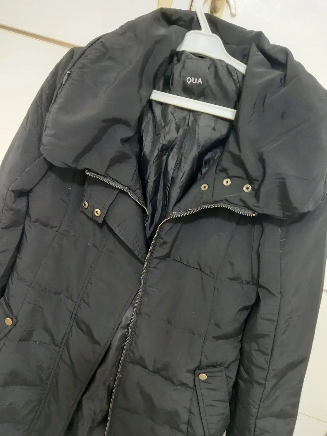 کاپشن|لباس|زابل, |دیوار