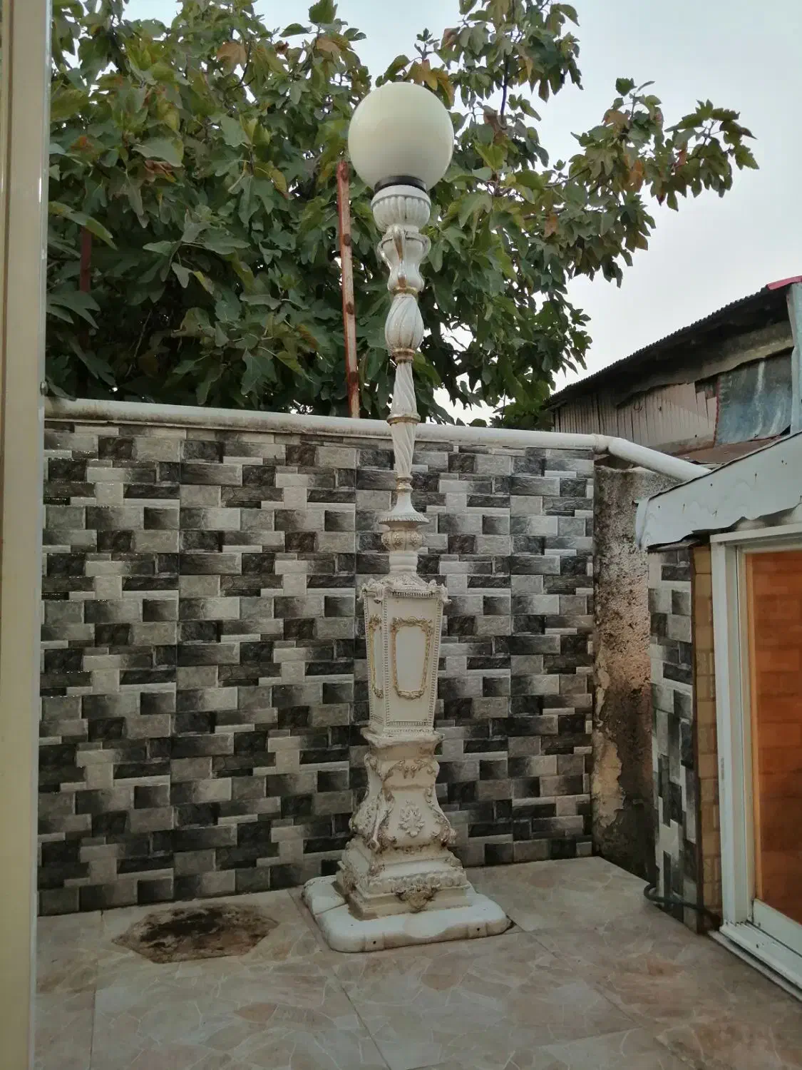 چراغ باغ بلند|لامپ و چراغ|رشت, جانبازان|دیوار