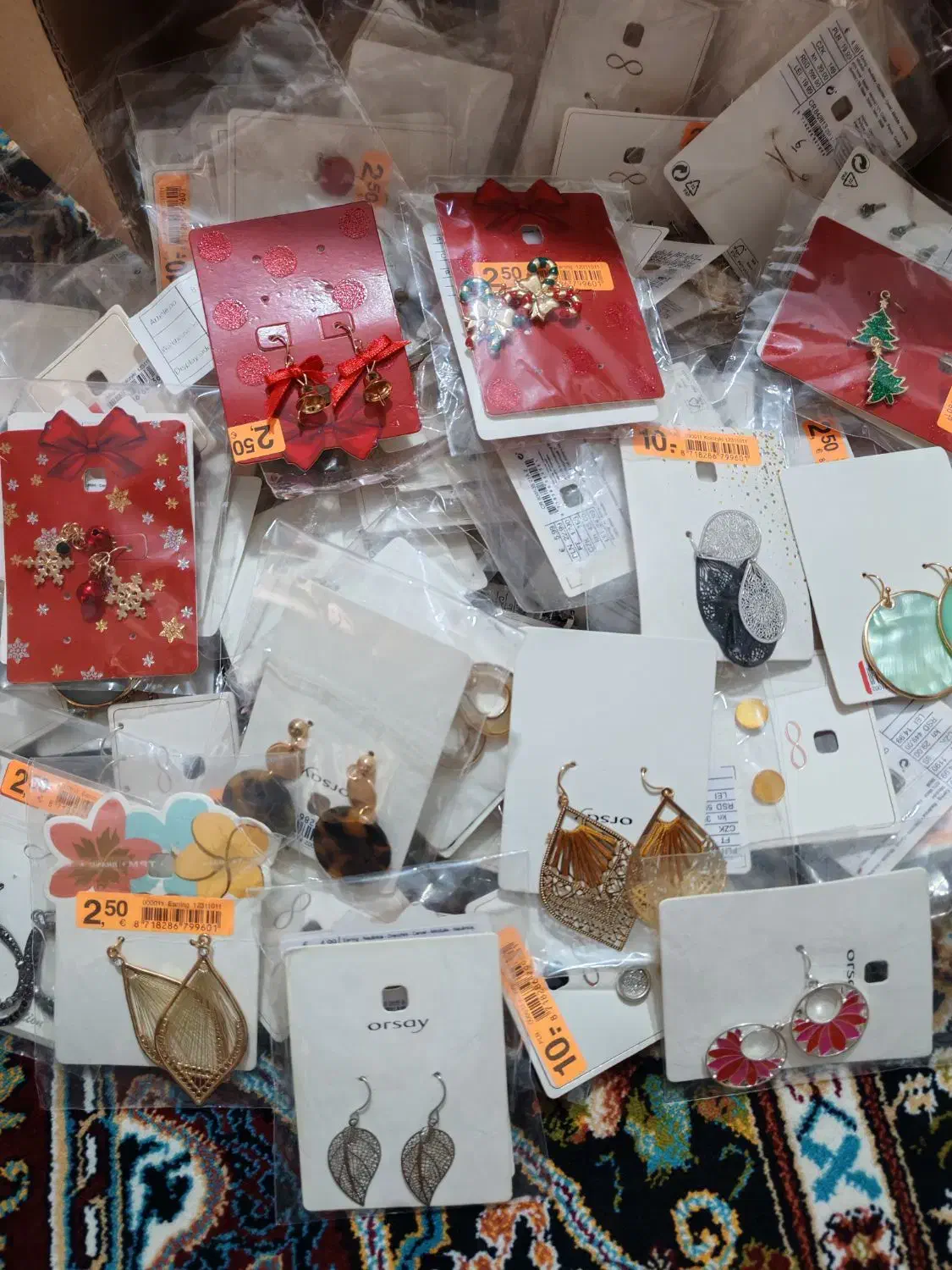 حراج گوشواره بدلیجات|بدلیجات|شاهین‌شهر, شهرک سایت|دیوار