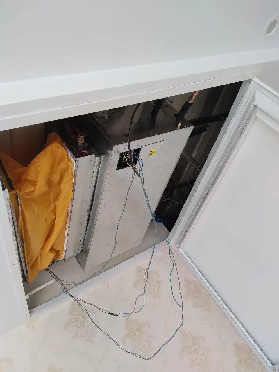 داکت اسپیلت 24000 GENERAL GOLD اقساط چکی|کولر گازی و فنکوئل|تهران, خلیج فارس|دیوار