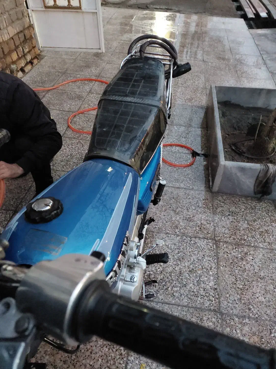 موتورهوندا مدل۱۴۰۰|موتورسیکلت|قم, قلعه کامکار|دیوار