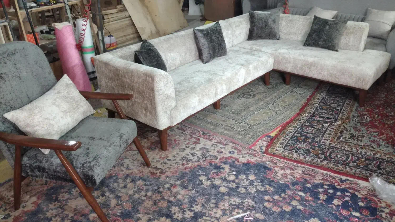 تولیدکننده مبل ال به هر اندازه قابل سفارش|مبلمان خانگی و میز عسلی|قم, مهر آباد|دیوار