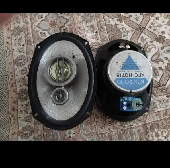 باند ۷۱۸ ۶۹۷۵|صوتی و تصویری|گلستان (تهران), |دیوار