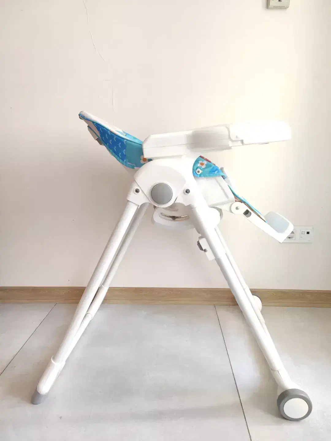 صندلی غذای کودک سوپر بیبی|تخت و صندلی بچه|تهران, مروارید شهر|دیوار