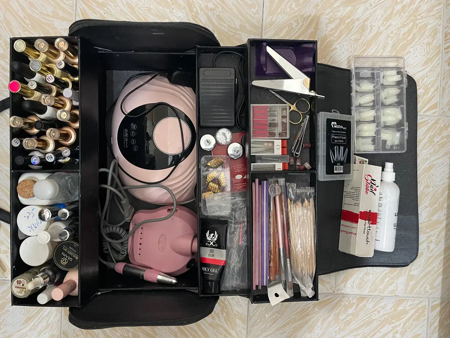 وسایل کاشت ناخن|آرایشی، بهداشتی، درمانی|قم, پردیسان|دیوار