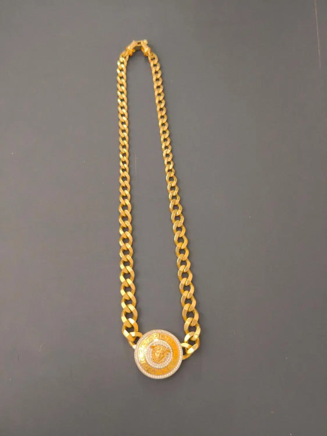 سرویس لوکس ورساچ فقط ۴۰۰ بالای تابلو نو نو|جواهرات|شیراز, شهرک گلستان|دیوار