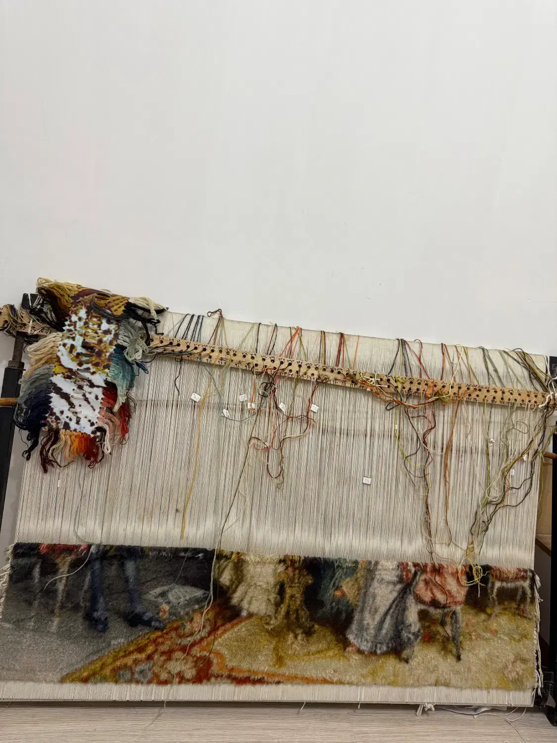 تابلو فرش شاعر جوان فروشی|تابلو فرش|مشگین شهر, |دیوار