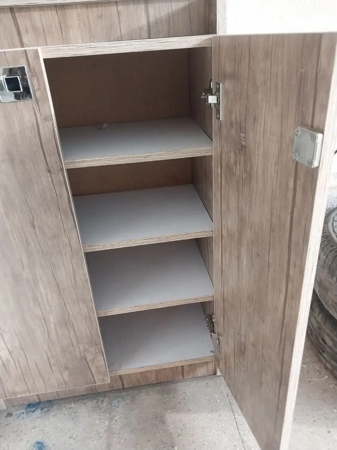 جاکفشی چوبی|جاکفشی، کمد، دراور|قرچک, زیبا شهر|دیوار