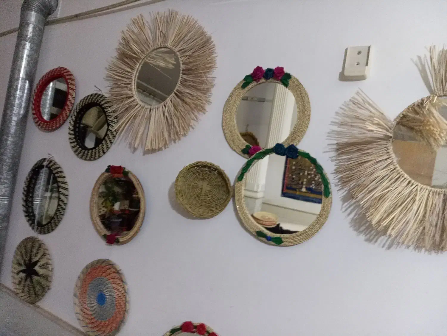 آینه های حصیری|آینه|قم, میرزائیه|دیوار