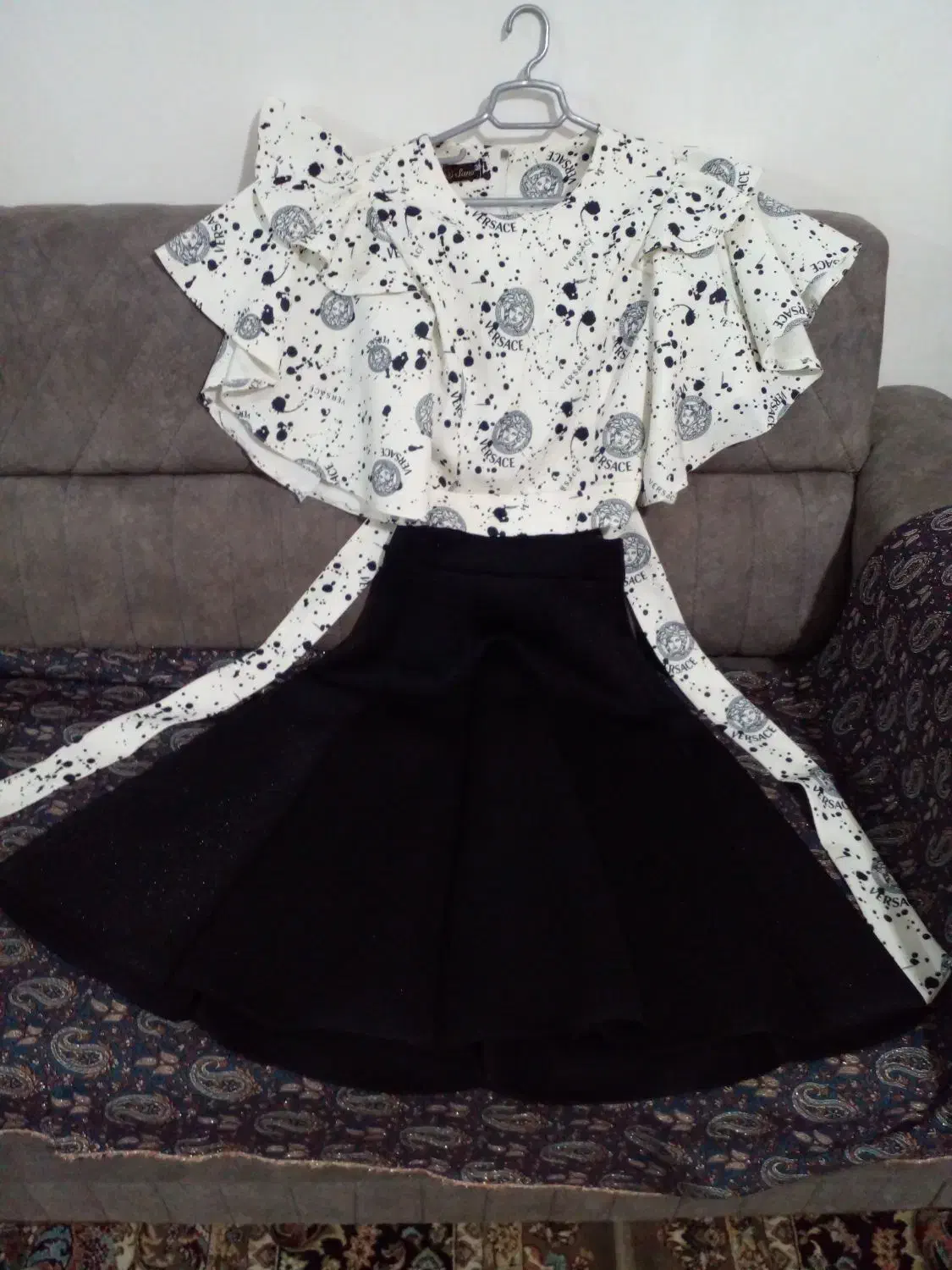 چند عدد لباس و|لباس|سبزوار, شهرک ابوذر|دیوار