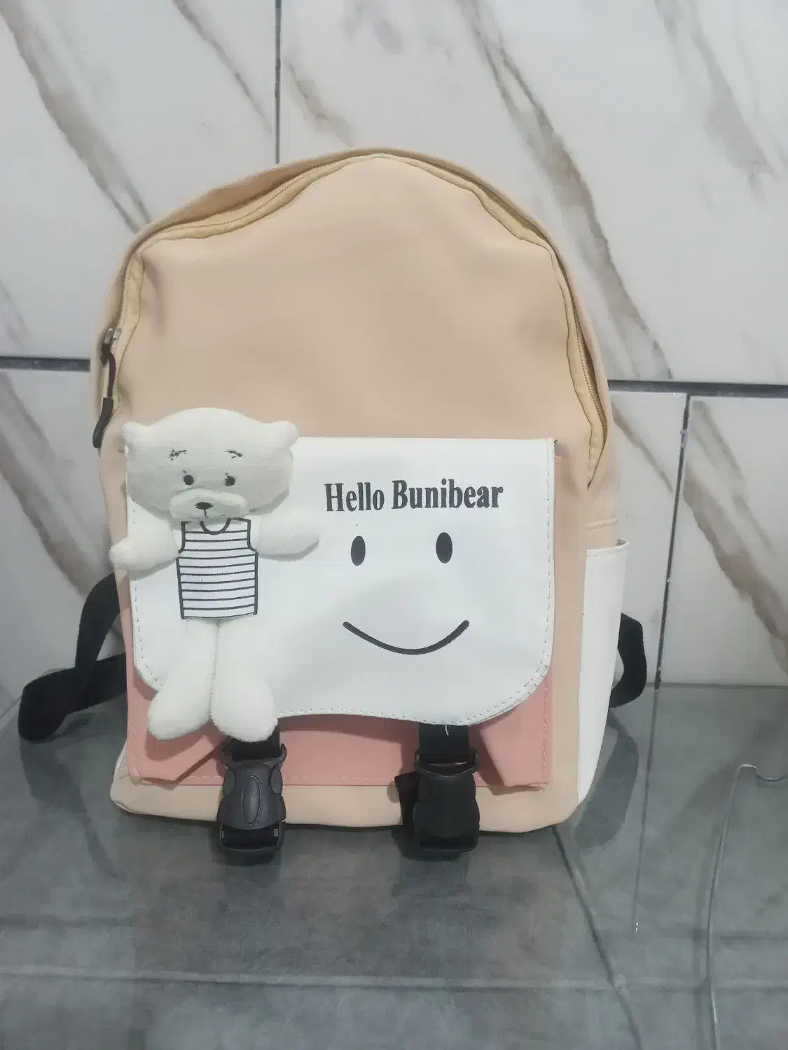 سلام|کیف، کفش، کمربند|بوئین زهرا, |دیوار